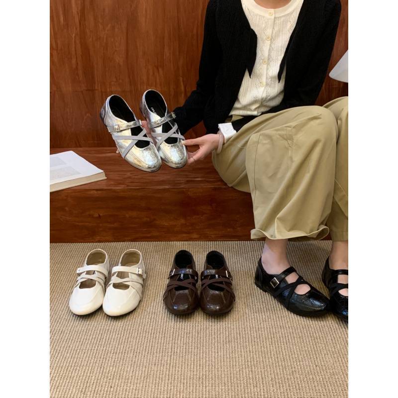 Retro flat-soled Mary Jane sneakers, 2026 spring/summer new Korean version versatile casual shoes, women's single-strap shoes