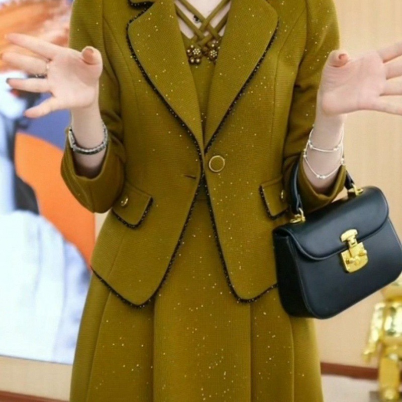 シングル/スーツのスーツのスカートの女性春秋2025の新しいファッションの修身の年齢のワンピースの2つのセットの女性|undefined