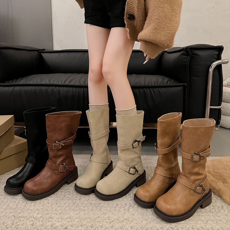 复古百搭瘦瘦中筒骑士靴女2025新款秋冬棕色直筒不过膝长筒长靴子