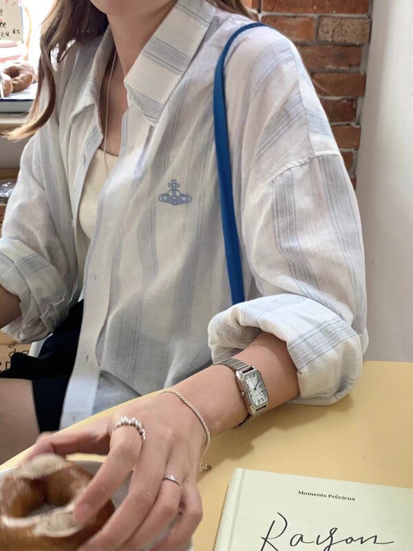 西太太现货小土星刺绣竖条纹防晒衬衫女中长款宽松长袖外搭衬衣|undefined