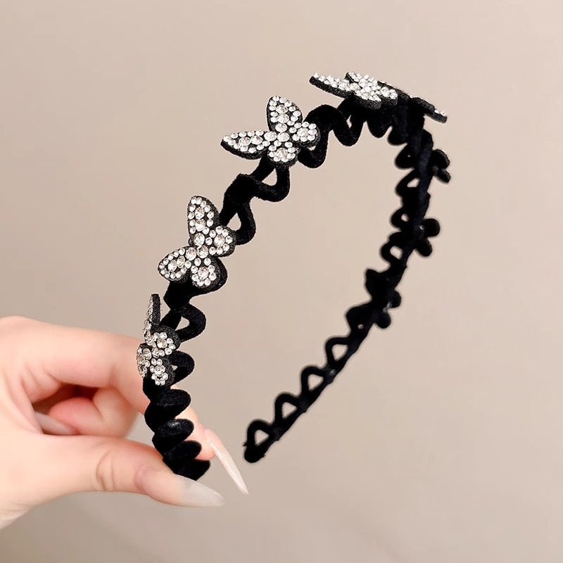 Red en línea 2025 nuevo lavado facial especial banda de cabello dientes antideslizante dispositivo de cabello de cabeza ondulado correa de cabello de altura craneal para mujeres