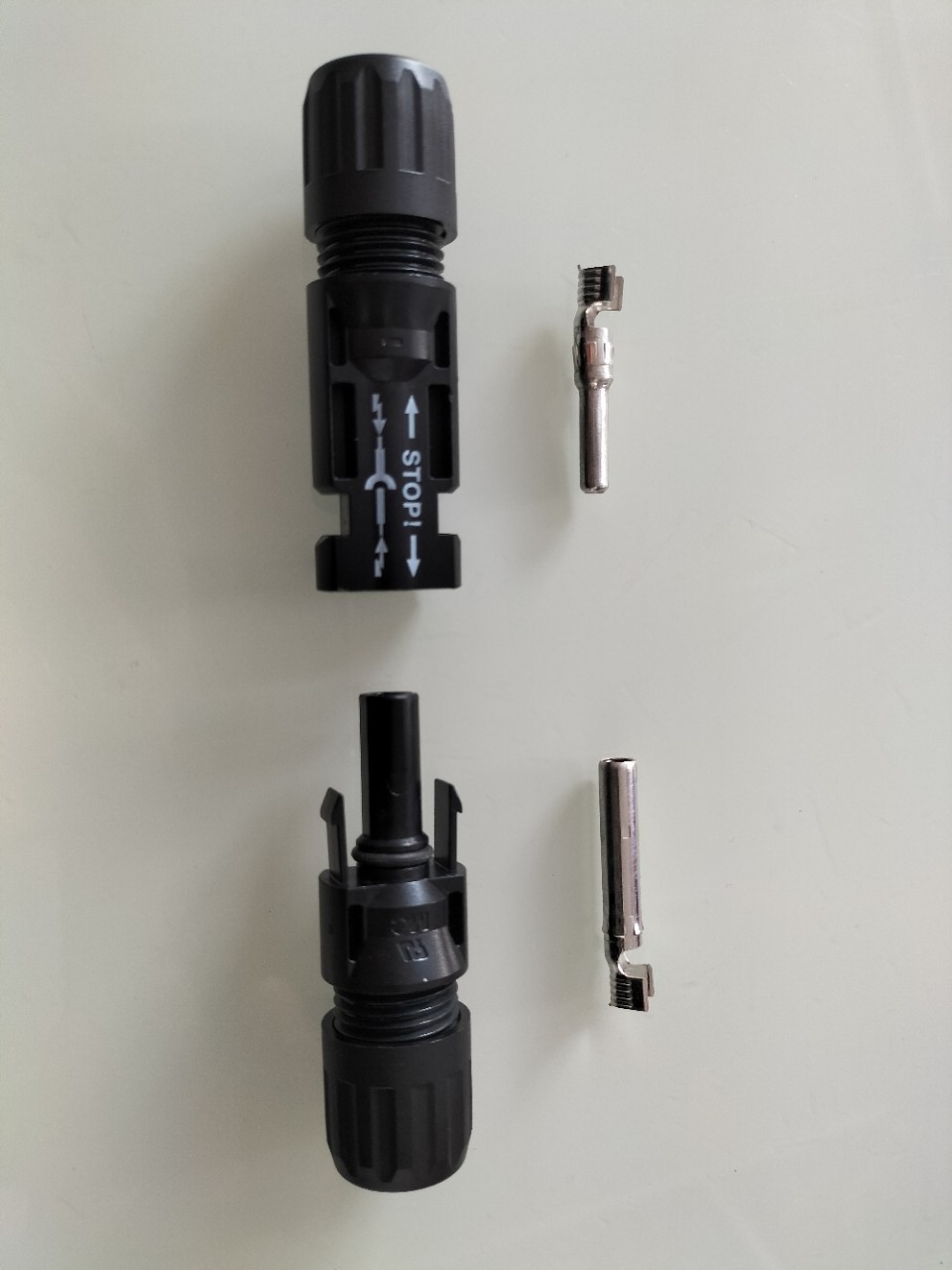 原装正品史陶比尔Staubli MC4 光伏连接器，线端MC4 公母插头