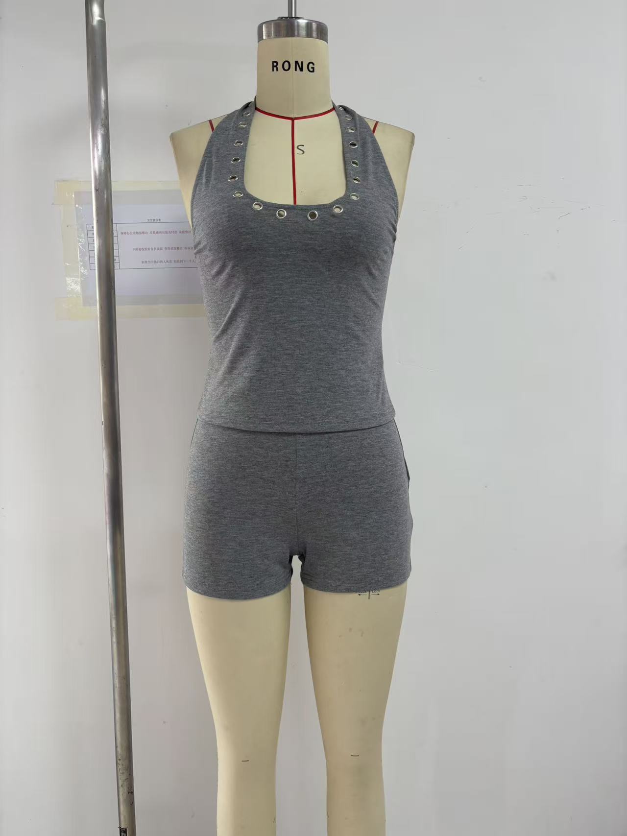 European And American Style Women's Slim Fit Halter Neck Tank Top Metal Hollow out Design Summer Hot Girl Fashion Top_ecoleips.com