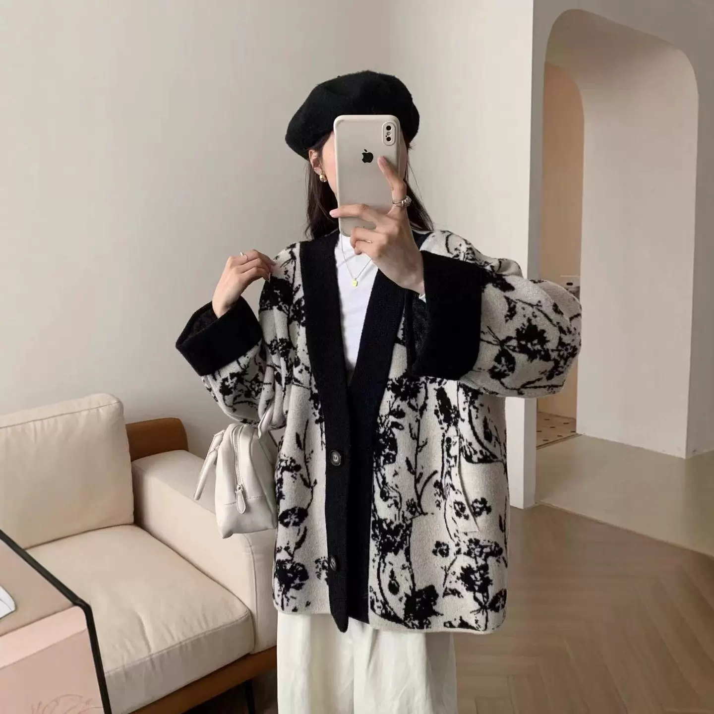 水墨画晕染V领毛衣外套女2025新款韩系慵懒风重磅针织衫开衫上衣