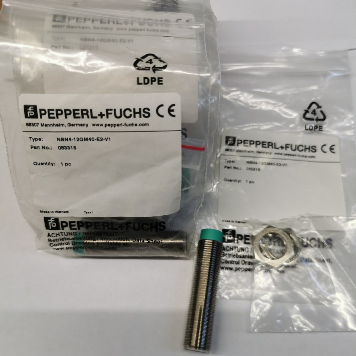 现货NBN4-12GM40-E2-V1接近开关外壳材料: 黄铜 ， 白青铜 带涂层