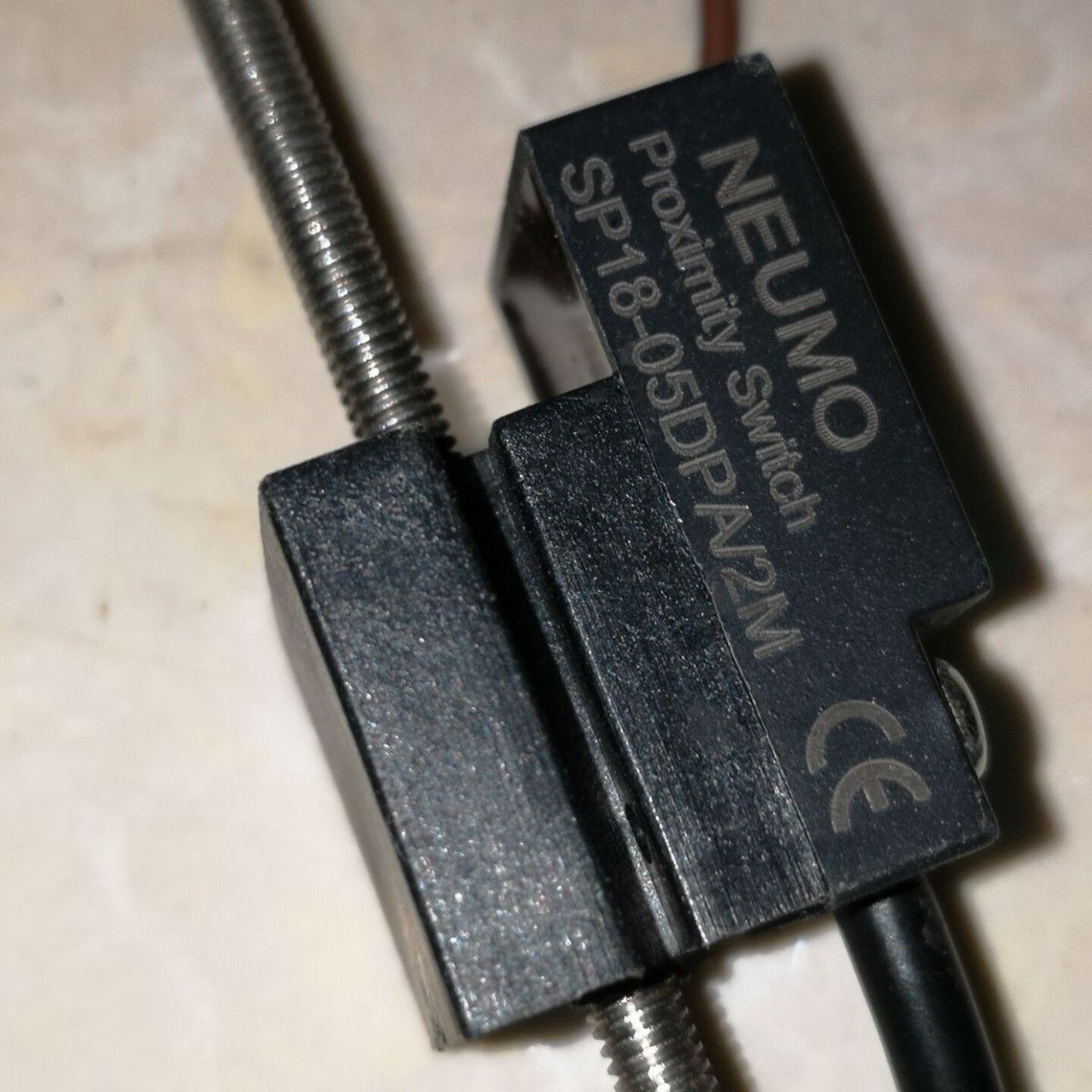 NEUMO SP18-05DPA/2M   PROXIMITY SWITCH