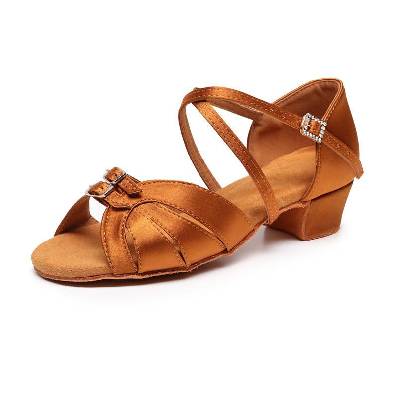 Latin Dance Shoes for Girls and Kidsren White Professional Girls Soft Sole Summer Kidsren's New Dance Shoes for Beginners