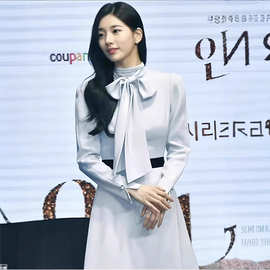 2025春明星同款蝴蝶结连衣裙高级感气质收腰显瘦长裙子女厂家定制