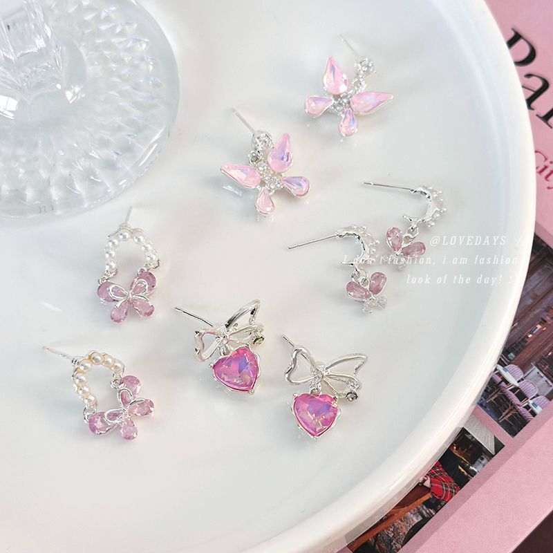 Fuchsia cute sophisticated earrings from pearl with zircon