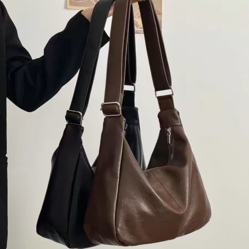 New Korean Style Trendy Women's Casual Shoulder Bag, Versatile and Fashionable Crossbody Bag, Large Capacity Student Commuting Tote Bag New Korean Style Trendy Women's Casual Shoulder Bag, Versatile and Fashionable Crossbody Bag, Large Capacity Student Commuting Tote Bag