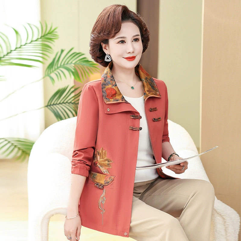 Весенняя одежда для мам среднего возраста, тонкое пальто в национальном стиле в западном стиле, короткая женская одежда среднего и пожилого возраста, весенний и осенний модный топ с лацканами