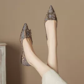 女式时装单鞋;高跟凉鞋;女式皮靴