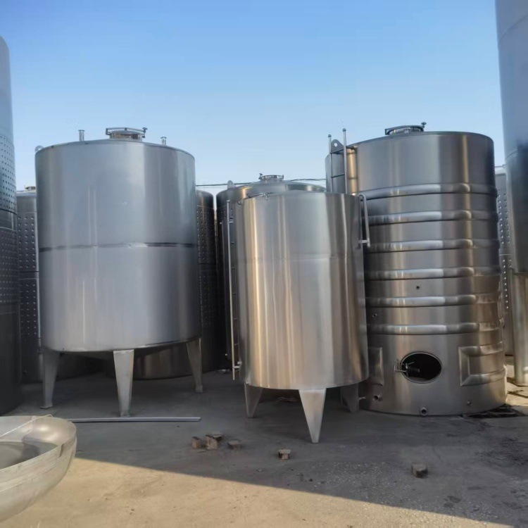 304不锈钢储储罐大容量立式卧式化工食品储罐储油罐食品级储水罐