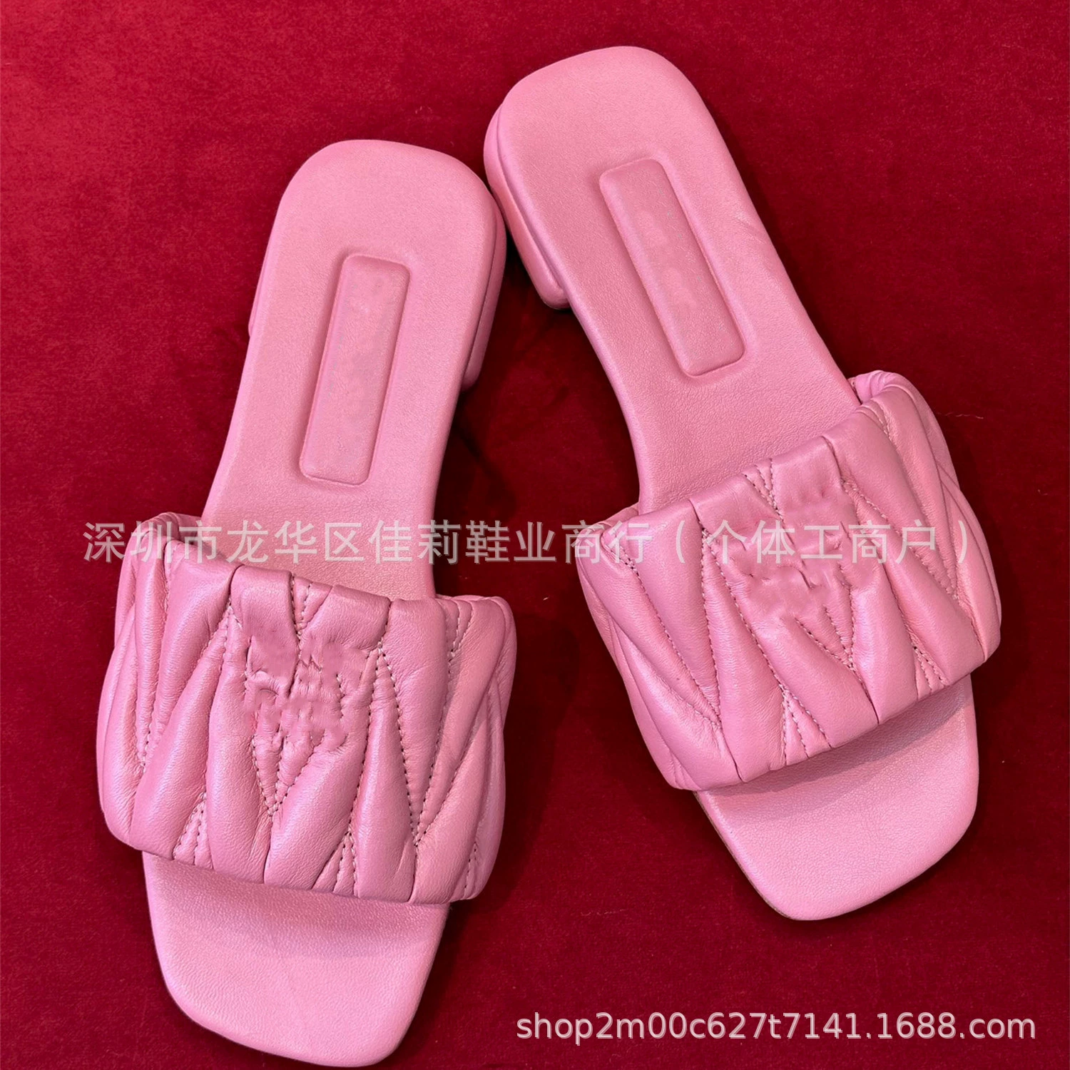 Мяо Мяо плиссированные плоские тапочки женский 2025 летний новый внешний вид