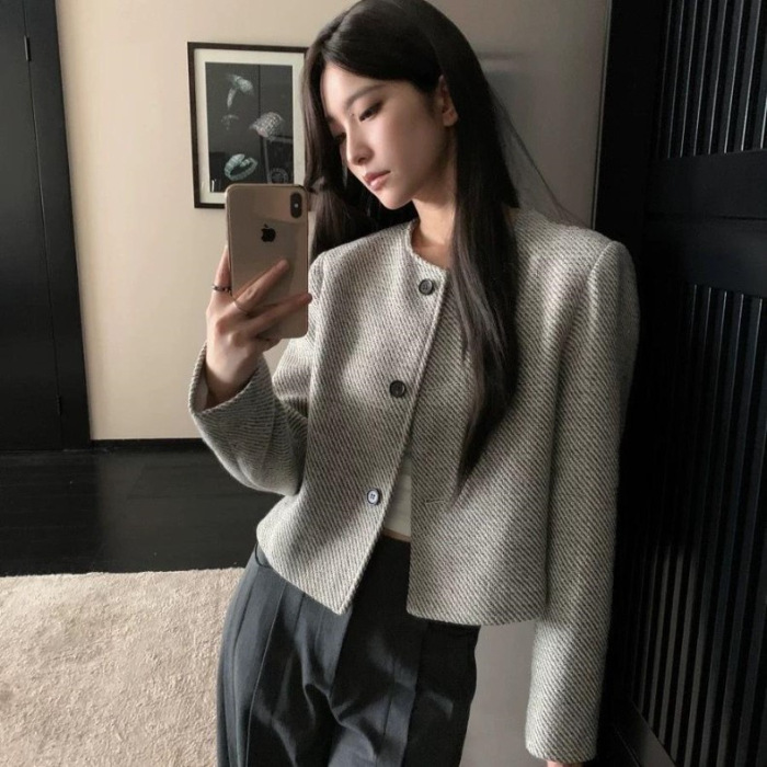 新品亚马逊欧美小香风外套女短款气质复古圆领单排扣上衣条纹宽松|undefined