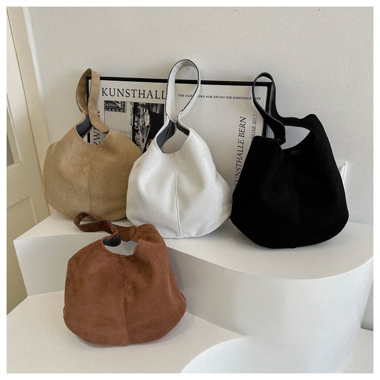 Matte winter capacious universal one-shoulder bag