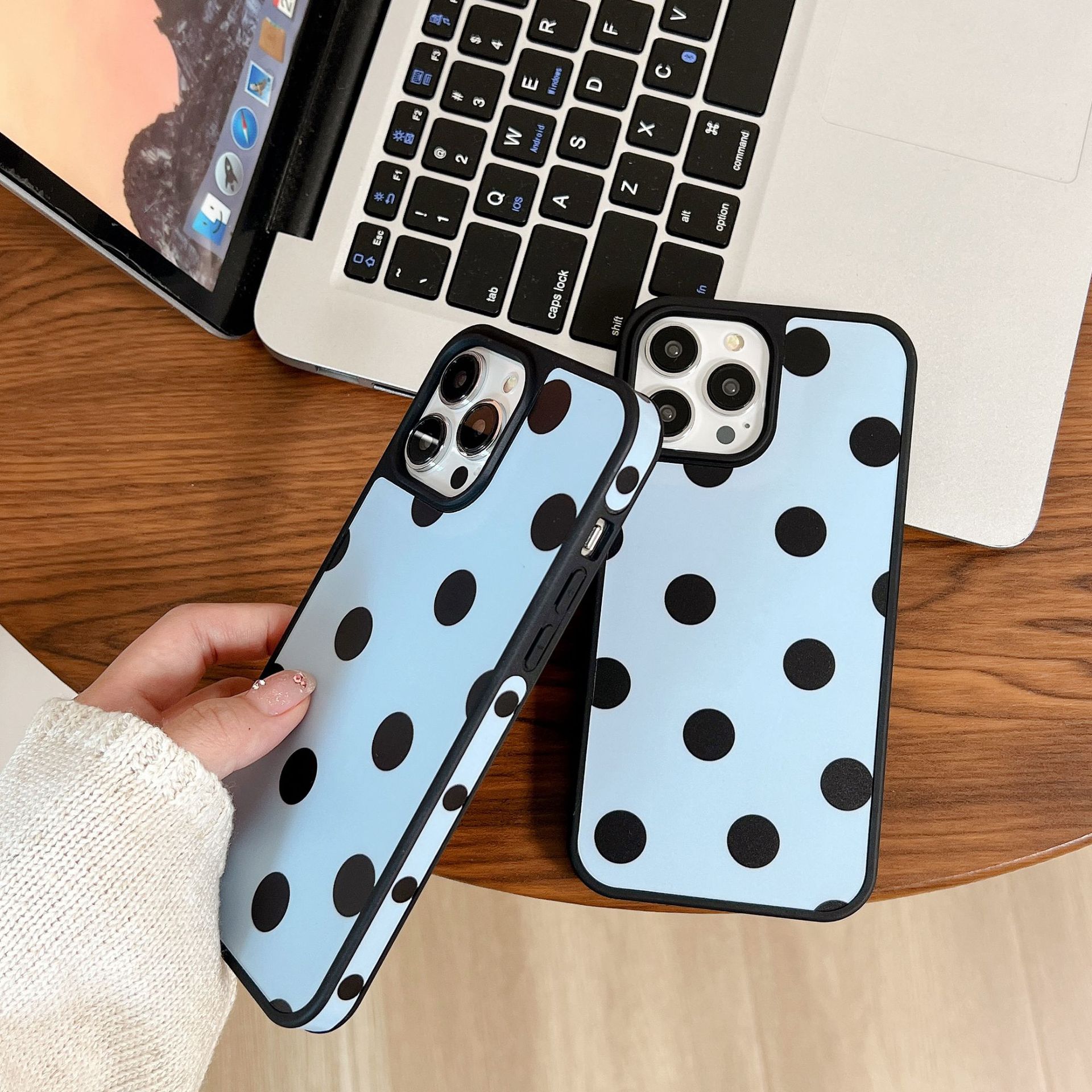 Zhao Lusi el mismo tipo de punto de onda de fondo azul para la funda del teléfono iphone16ProMax 14 Apple 15 Mujer 13 Simple 16