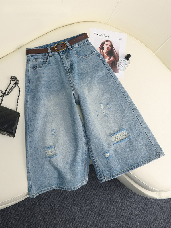 Light Blue Ripped Denim Shorts for Women, Summer Thin Style, 2026 New Model, Loose Fit, 7/8 Length Light Blue Ripped Denim Shorts for Women, Summer Thin Style, 2026 New Model, Loose Fit, 7/8 Length