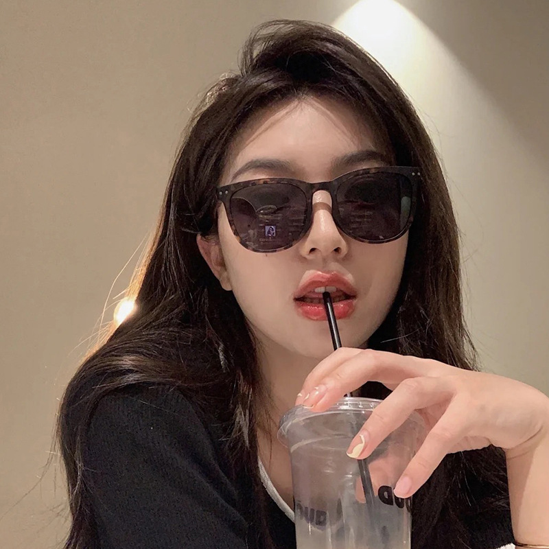 2021 Nuevo Focus plegable gafas de sol de moda de verano protección UV protección solar gafas de sol de moda cara redonda adelgazamiento