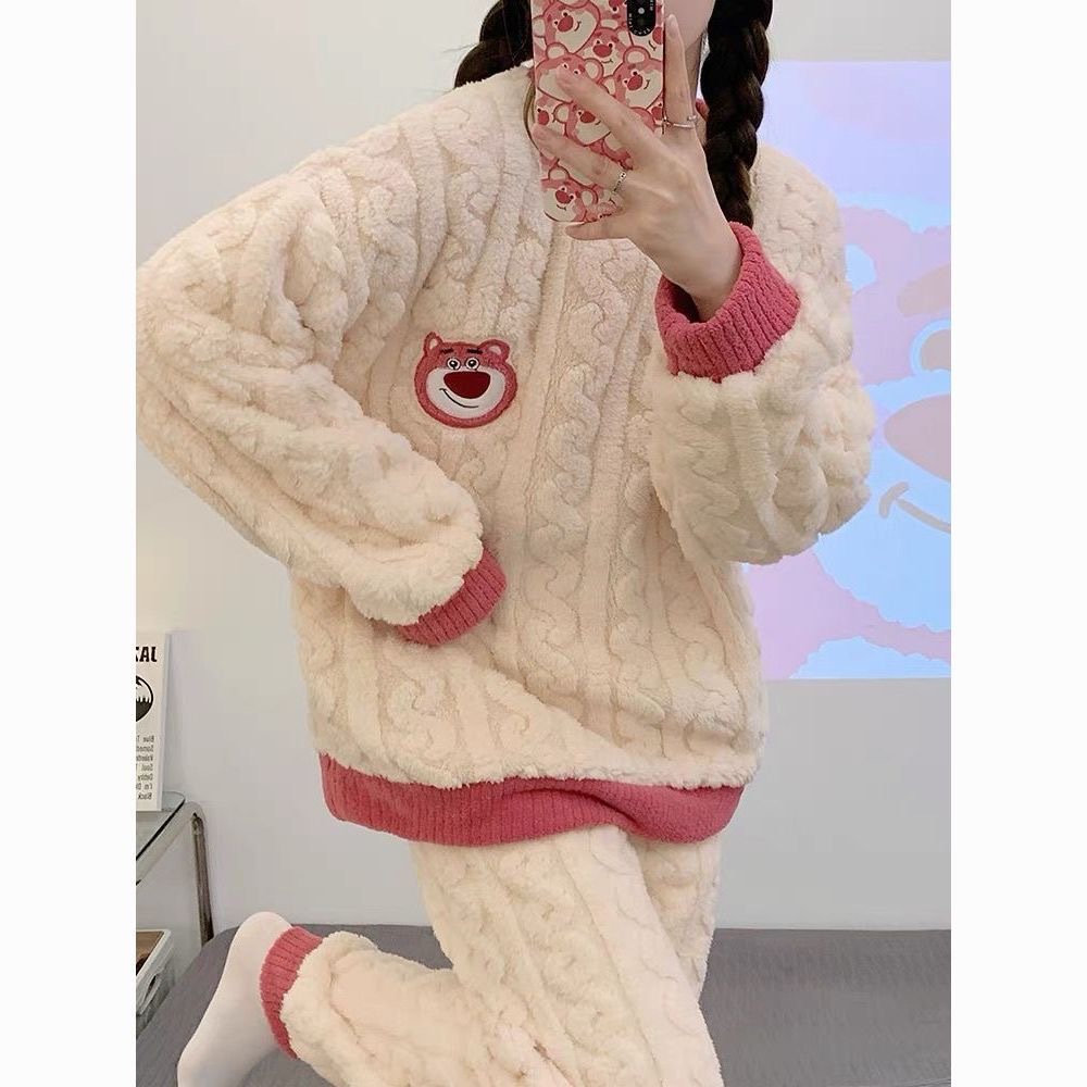 Thickened Round Neck Coral Velvet Pajamas for Women 2025 New Autumn and Winter Flannel Winter Age-Reducing Cartoon Warm Suit