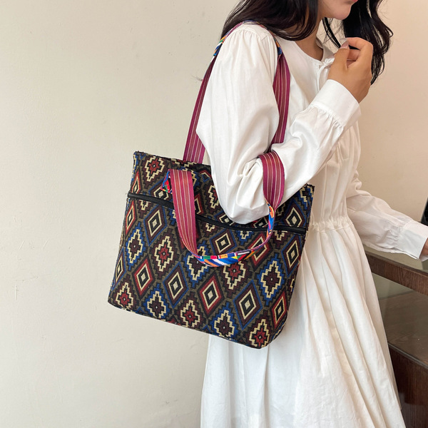 Ethnic one-shoulder bag from Yunnan province