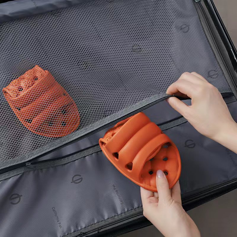 Ultra-thin Travel Foldable Hotel Bathroom Non-slip Quick-drying Leaky Men's Slippers Seaside Beach Hole Shoes Women's Summer
