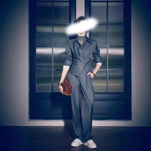 �༾�ɴ����b��Ԫ���Є��⽉�����X�L�����r���ȴ��΢���ѝŮ