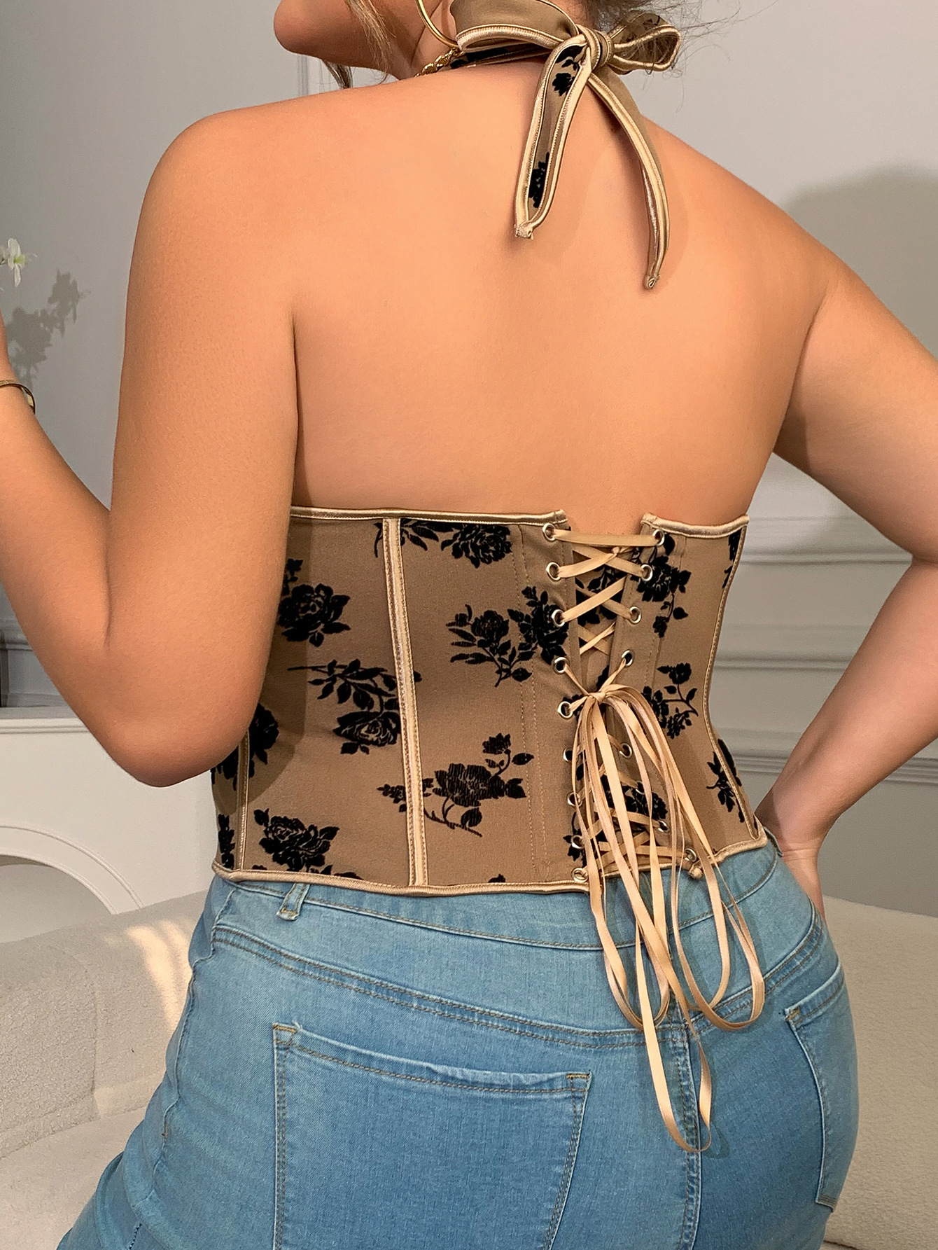 Tops top de tirantes con cuello halter estampado retro marrón sexy de talla grande MM para mujer, nuevo chaleco europeo y americano transfronterizo