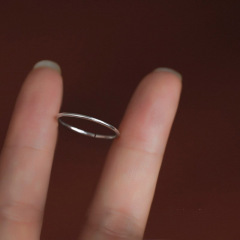 S925 Silver Ring for Women - Unique Design, Simple and Cool Style, Minimalist Band with Tail Detail, Small Finger Fashion, Personality, Ancient Craft, High-End