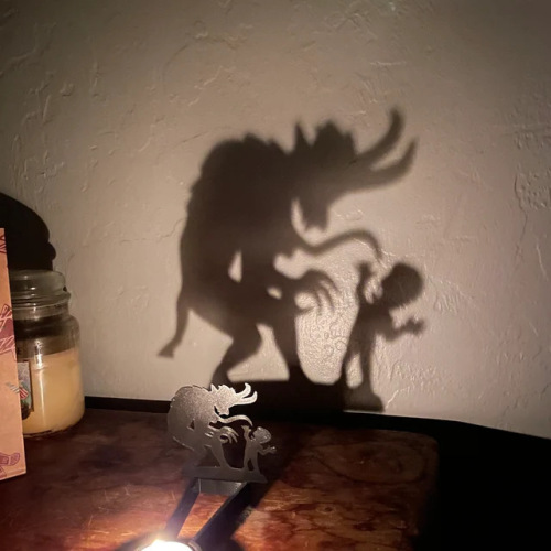 Funny Shadow Stand Halloween Fun Candle Holder Desk Ornament Decor