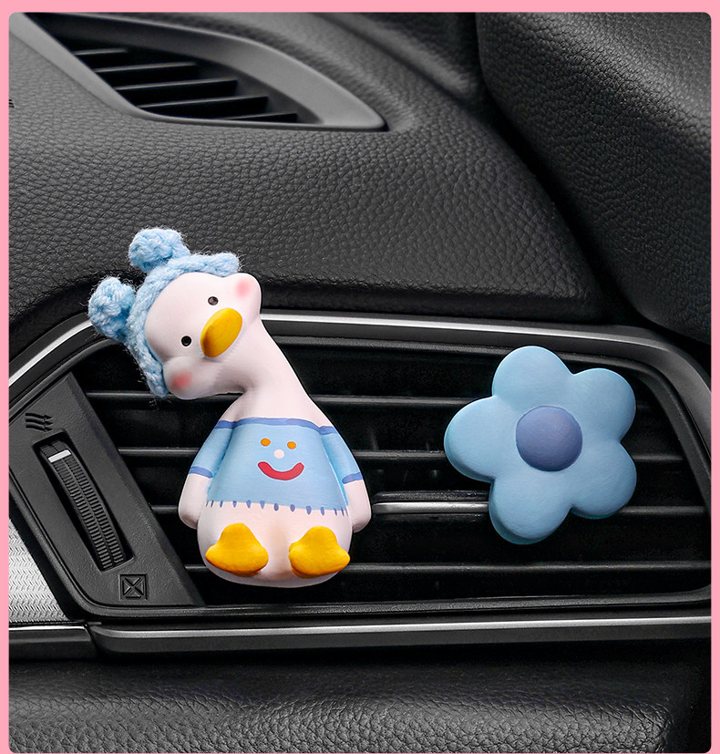 Red Rabbit Duck Car Perfume Aromatherapy Car Air Conditioner Vent Decoration Diffuser Stone Car Goddess Fragrance