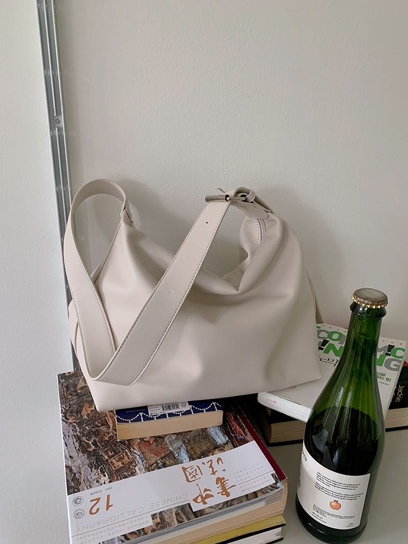 Ny uformell mote enkel sommer for kvinner, stor kapasitet crossbody-veske, kontorpendlerveske_voghion.com