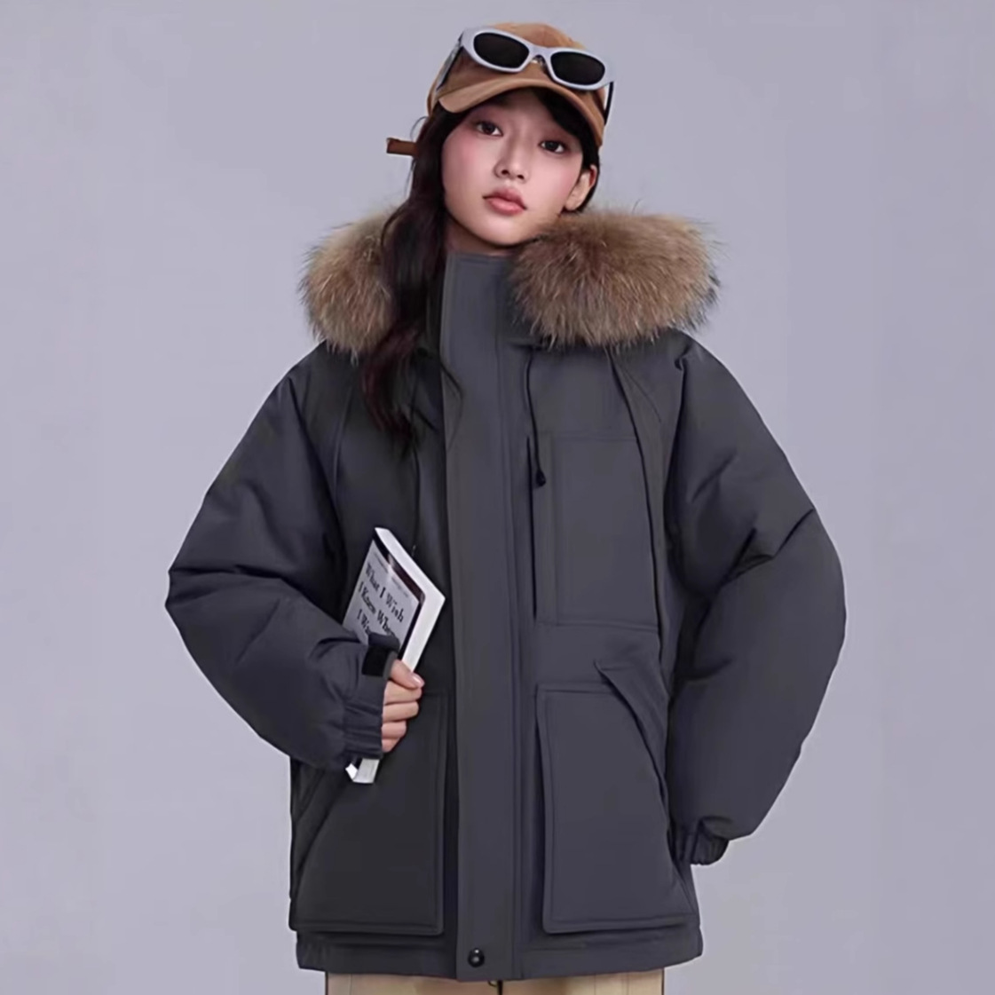 Invierno nuevo tipo de ropa de algodón de pluma de cuello grande con capuzas ocio relajado para superar la ropa de algodón caliente multicolor y grueso image 2