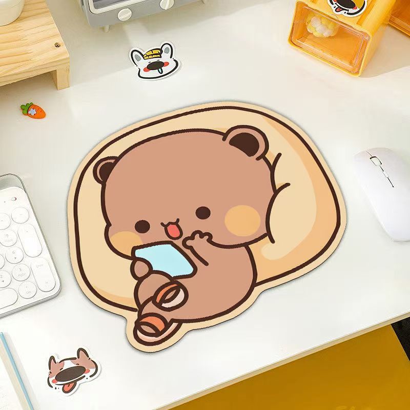 123 Bubu Maus Kleine bis mittlere Größe Niedliche, verdickte Schreibtischunterlage für Mädchen, Outdoor, tragbar, Notebook, schmutzabweisend, weiches Pad_voghion.com