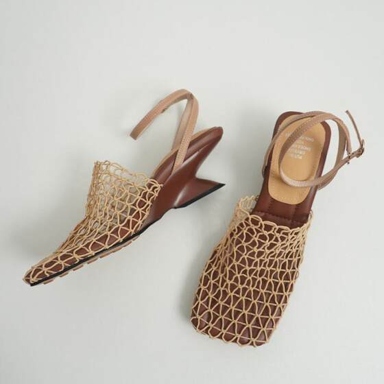 2025 summer new fashion retro woven hollow square head thick heel all-match casual high heels women's sandals