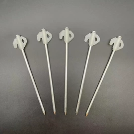 锤子;活扳手;吊钩、抓钩