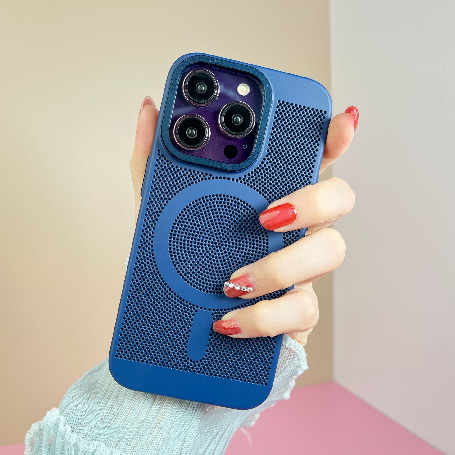 Funda Magnética Refrigerante para Teléfono Apple 16, Color Titanio Original, Compatible con iPhone 15 Promax, Ultrafina, Transpirable y Protectora