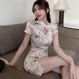 辣妹风新中式改良版旗袍连衣裙女秋季新款设计感修身收腰包臀裙子
