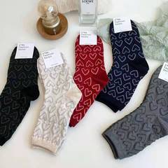 Korean version Instagram heart socks, trendy cute Japanese sporty socks for girls and couples
