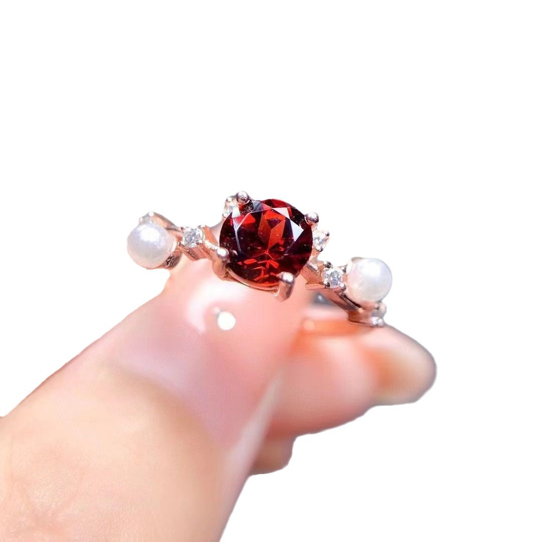 Organic ring with stone from Mozambique pomegranate