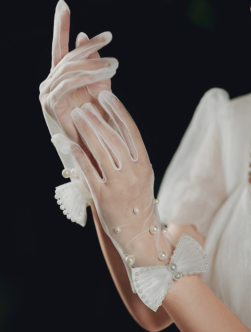 Bride's wedding gloves, wedding dress, evening gown, photography, photoshoot, lace butterfly, short sleeve women's sunscreen, wedding celebration gloves 1131