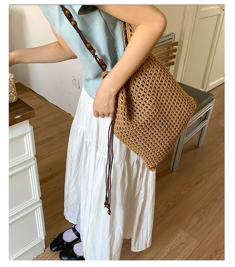 Summer woven beaded single-shoulder bag for women, large capacity, retro and fashionable, hollowed-out casual vacation style underarm crossbody bag undefined