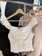 Bm風女装の新型純欲縦条の白いハスの葉の縁のvネックのtシャツの女性の夏の修身のカーディガンのベストの上着