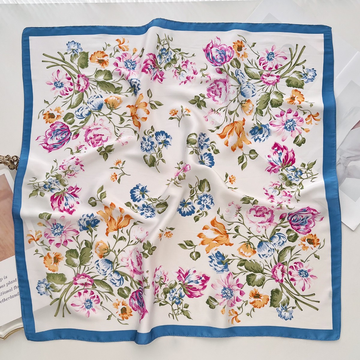 F1-H10A70054-1# 파란색 가장자리