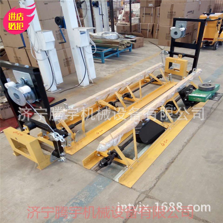 供应6米混凝土路面整平机  框架式振动梁 源厂直供实惠耐用