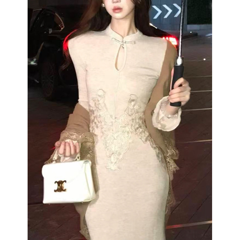 杏织云裳新中式时尚气质立领盘口刺绣长裙设计感披肩 2025秋季新|undefined