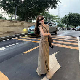 法式连衣裙女夏季2026新款气质显瘦小个子T恤半身裙两件套装气质