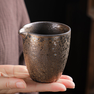 Stoneware fair cup tea drain with tea strainer set Japanese style retro ceramic kung fu tea set Tea Sea uniform Cup dividing tea set