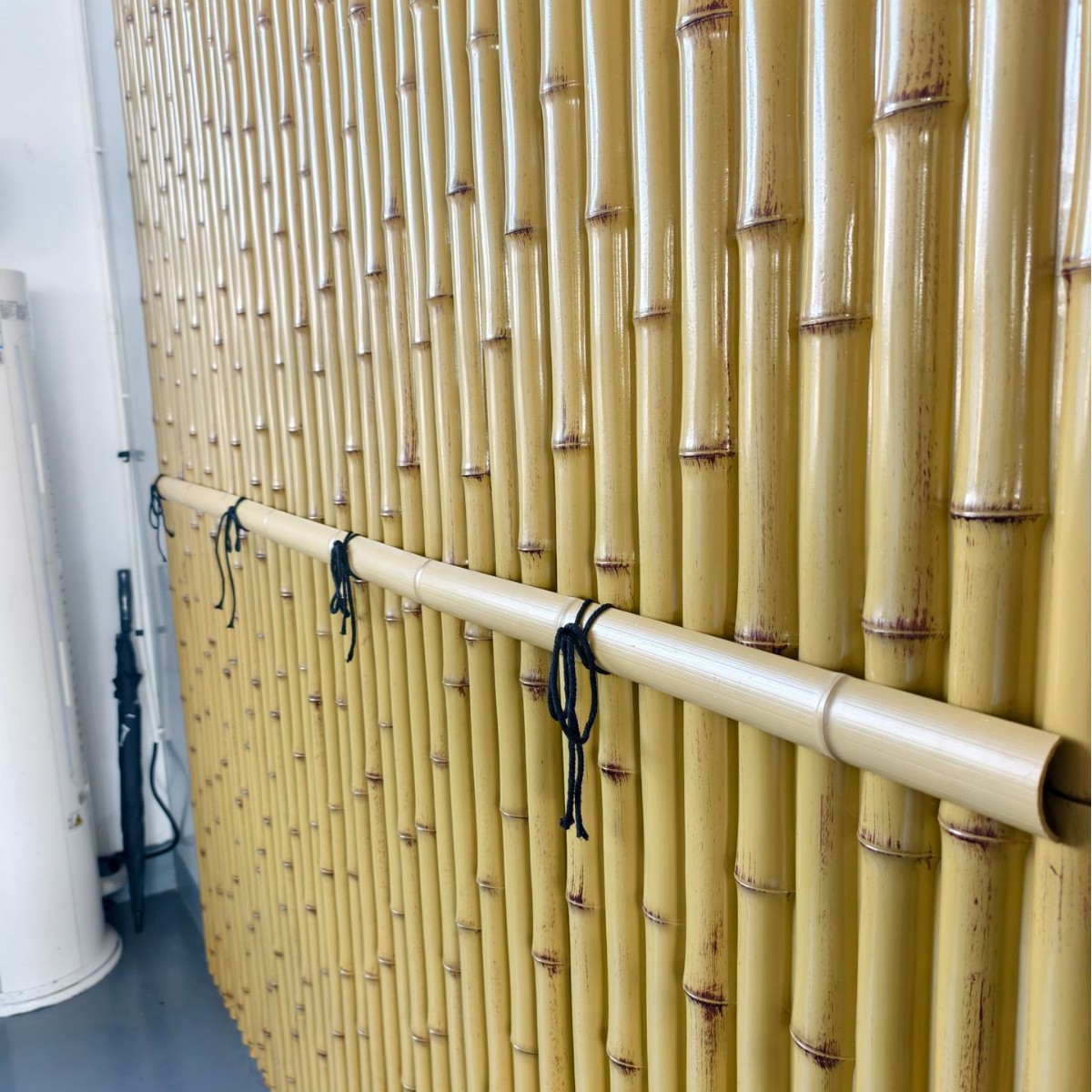 仿真竹子塑料竹竿竹板防腐竹围栏栅栏篱笆竹片墙人造假竹隔断装饰