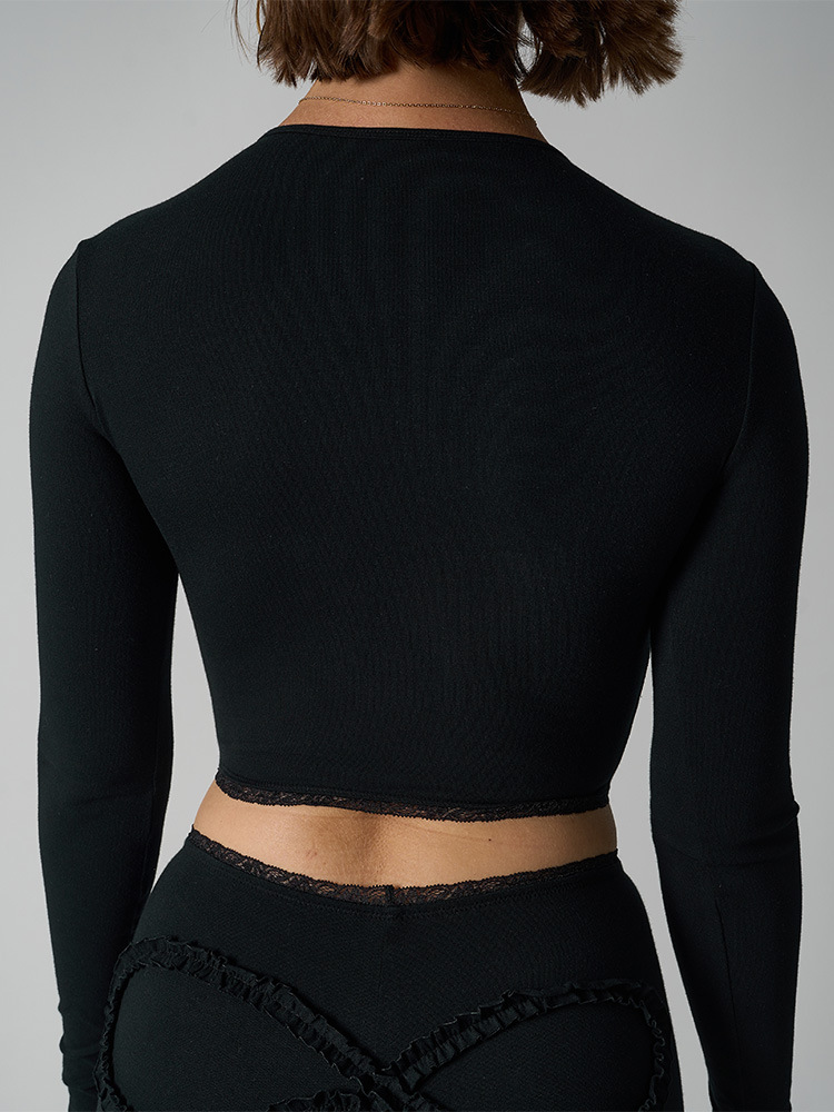 Dames set met high waist flare legging en cropped top_voghion.com